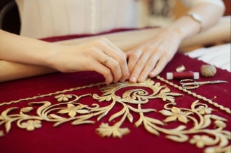 Золотное шитье: история и секреты "драгоценного" рукоделия