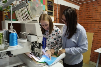 Машинная вышивка: с чего начать и сколько времени нужно на обучение